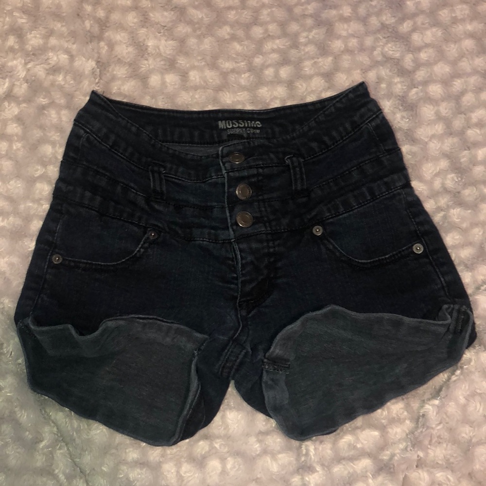 black jean shorts
